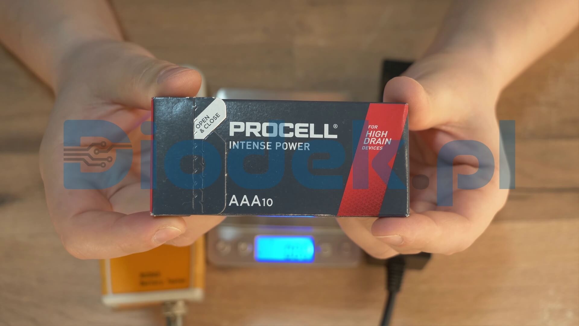 Bateria Duracell Procell Intense Power AAA